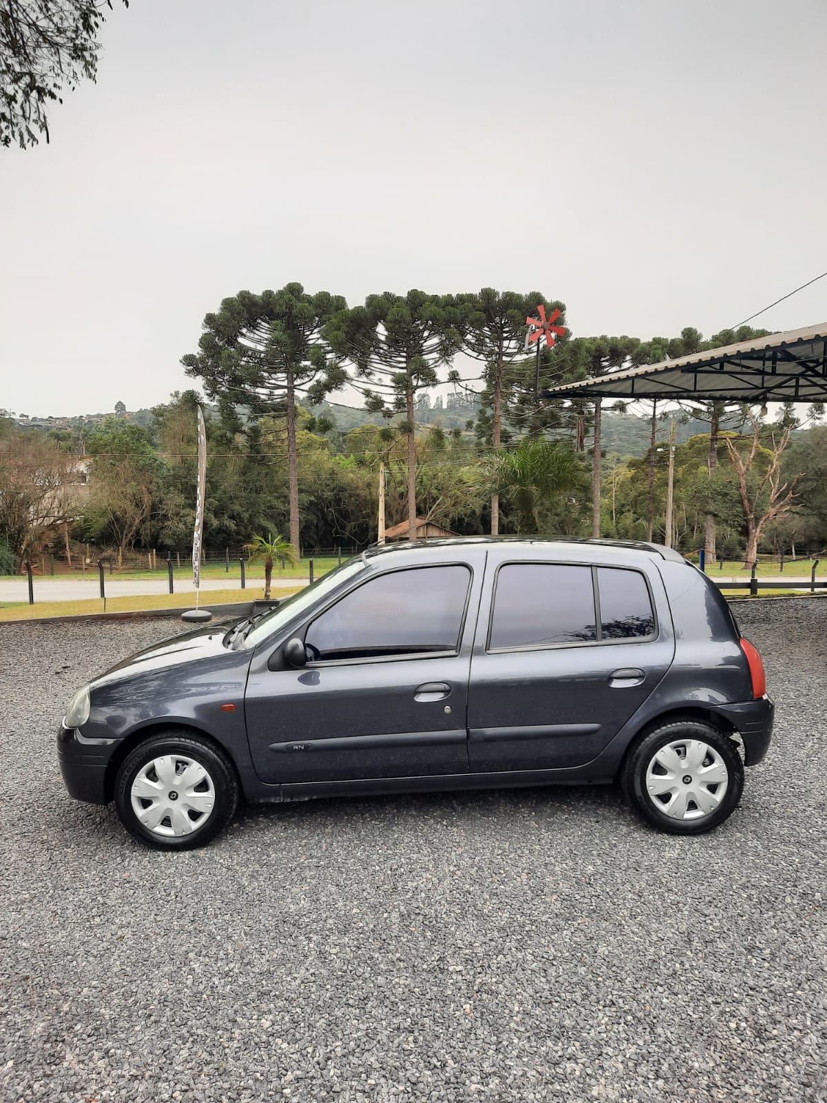 Renault Clio 1.0 2002 - Ótimo Estado De Conservação