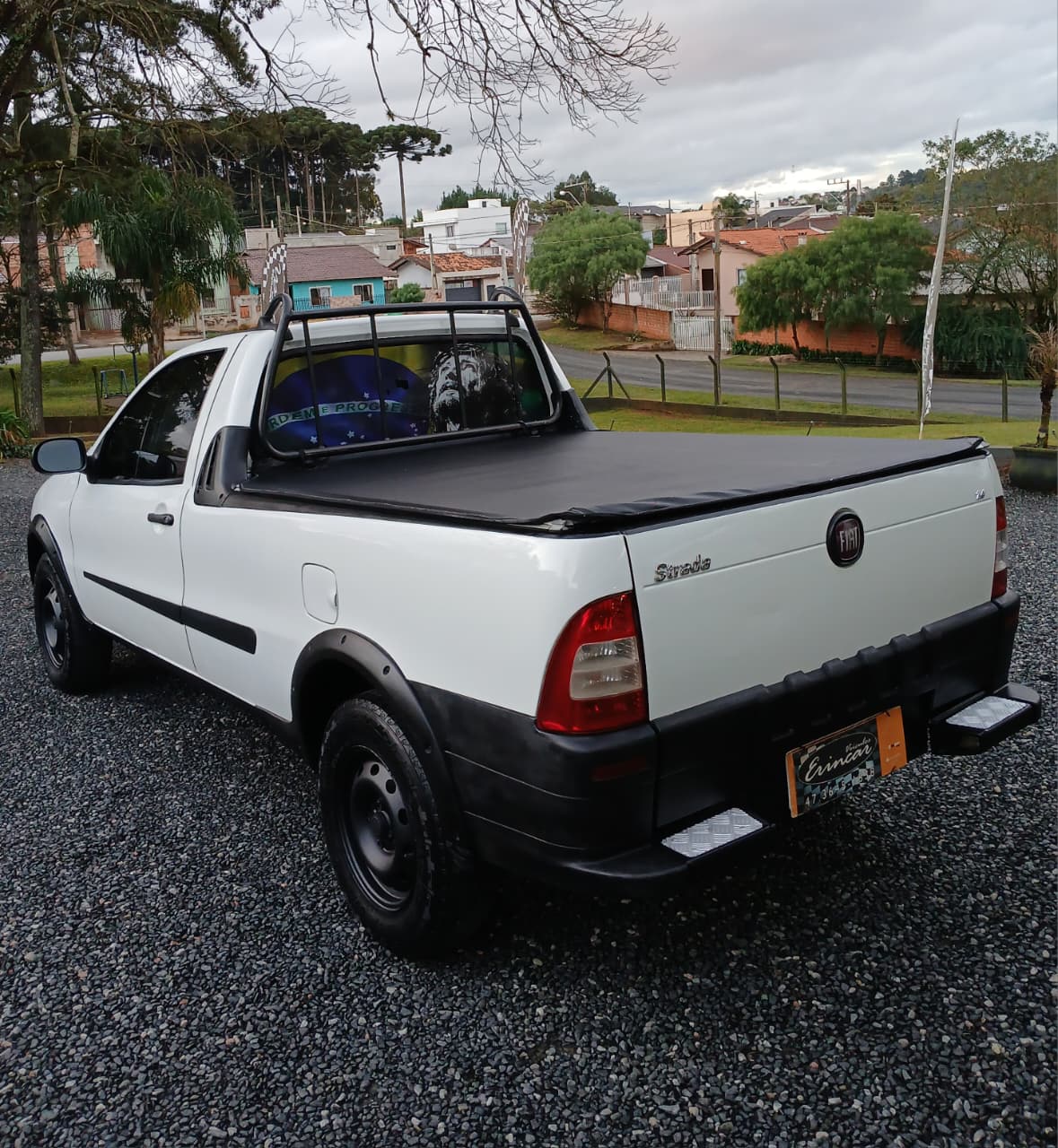 Strada Fire 1.4 Flex 2011