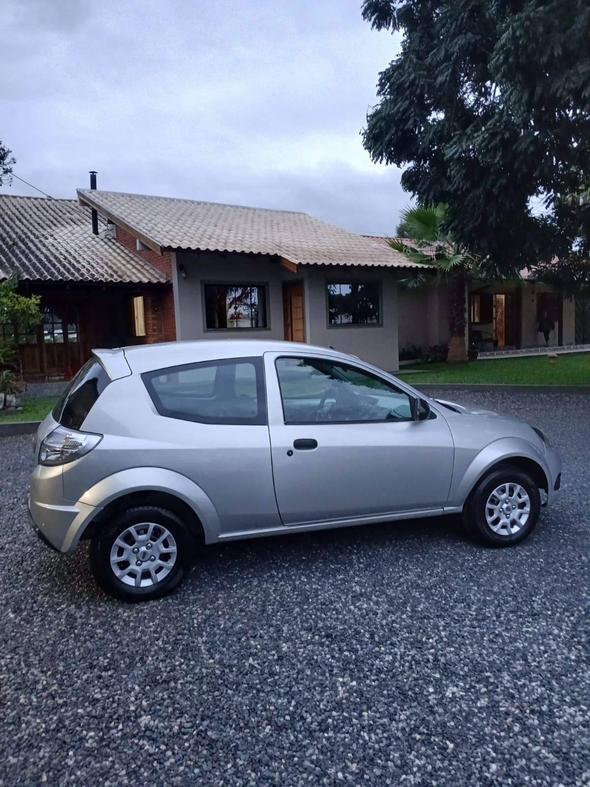 Ford Ka 1.0 2013  Baixa Km, Revisado E Com Ipva 2026 Totalmente Pago!