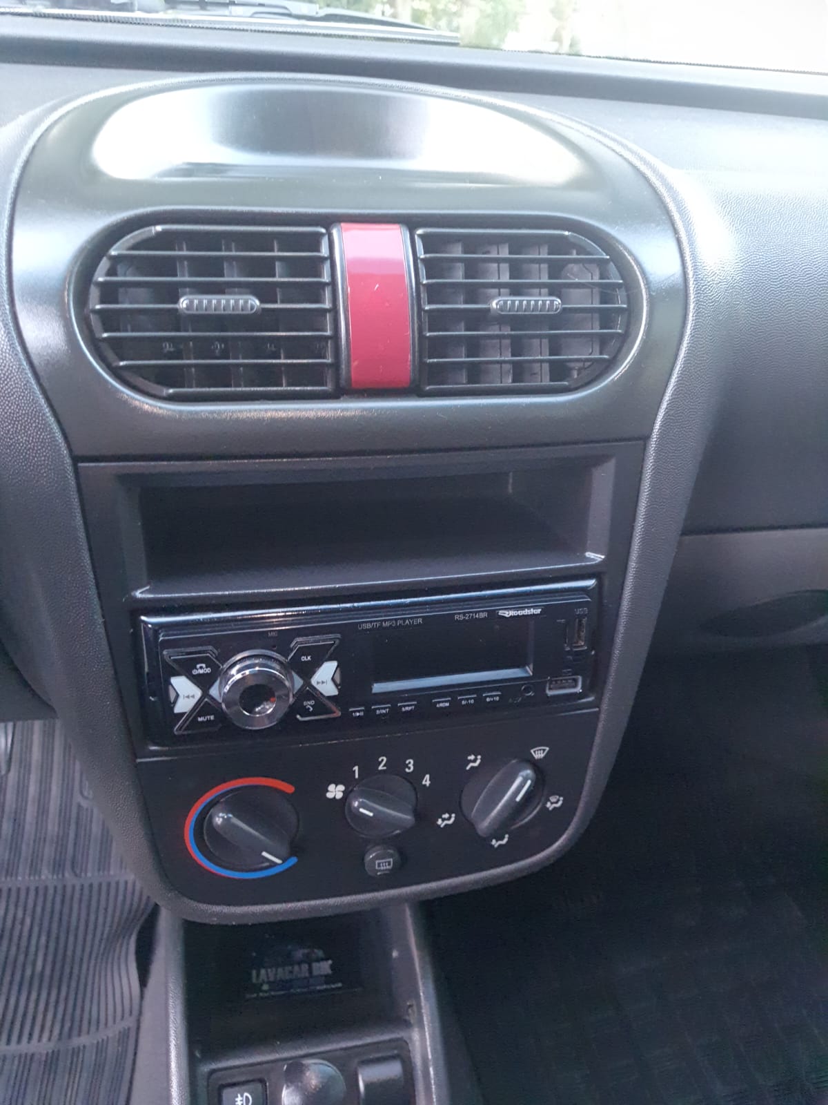 Chevrolet Corsa Sedan Maxx 1.4 2009 | Potência, Espaço E Estilo Com O Diferencial Do Volante Do Cruz