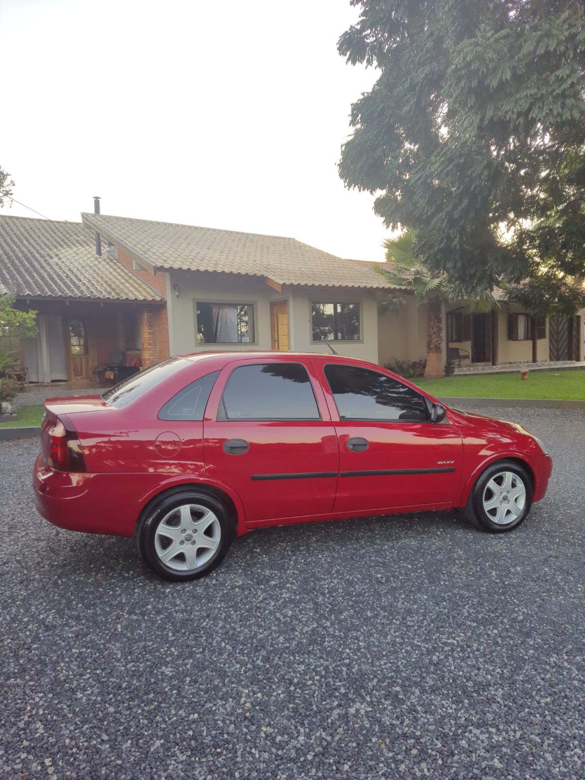 Chevrolet Corsa Sedan Maxx 1.4 2009 | Potência, Espaço E Estilo Com O Diferencial Do Volante Do Cruz