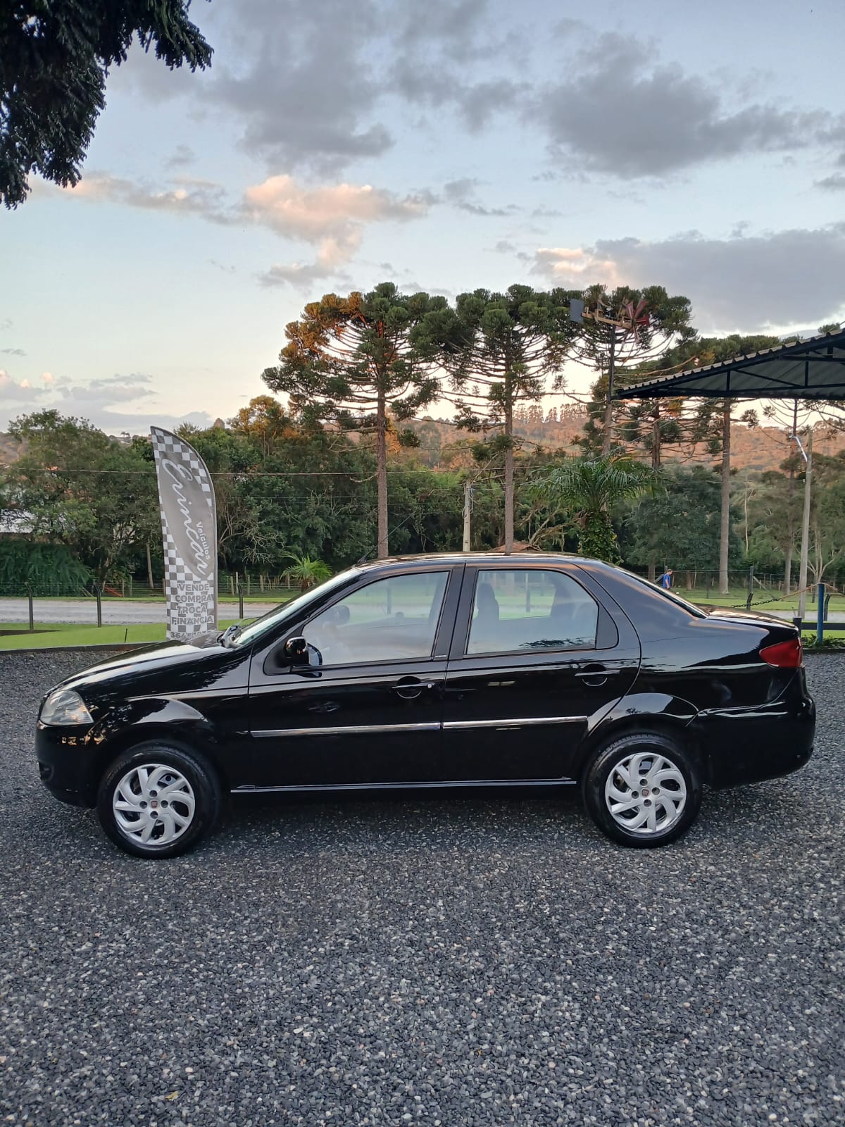 Fiat Siena 1.0 2012 Economia, Conforto E  O Melhor Porta-Malas Da Categoria!