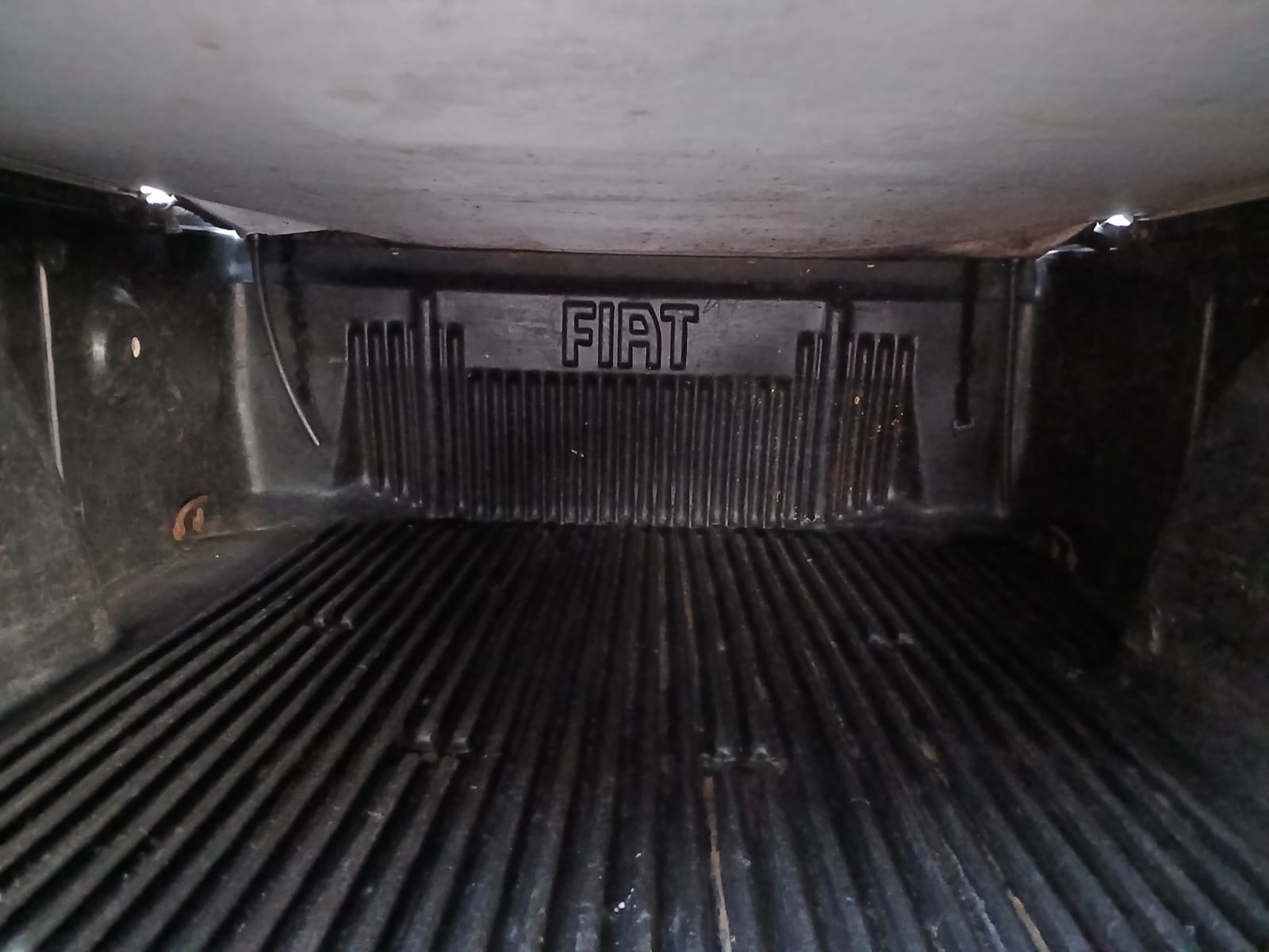 Fiat Strada Working 1.4 2013 -  A Caminhonete Mais Vendida Do Brasil, Pronta Para O Trabalho!