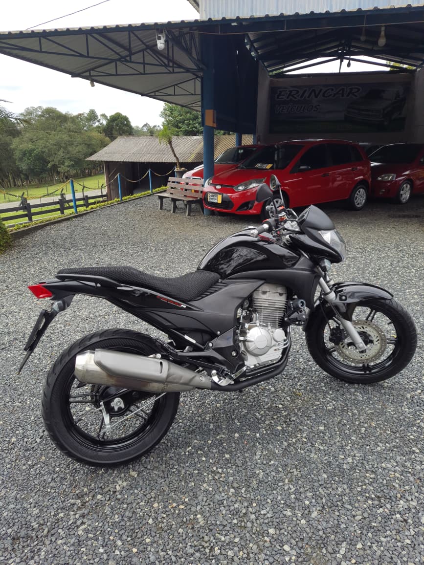 Honda Cb 300R 2011 Potência, Estilo E O Crônico Do Cabeçote Já Resolvido!