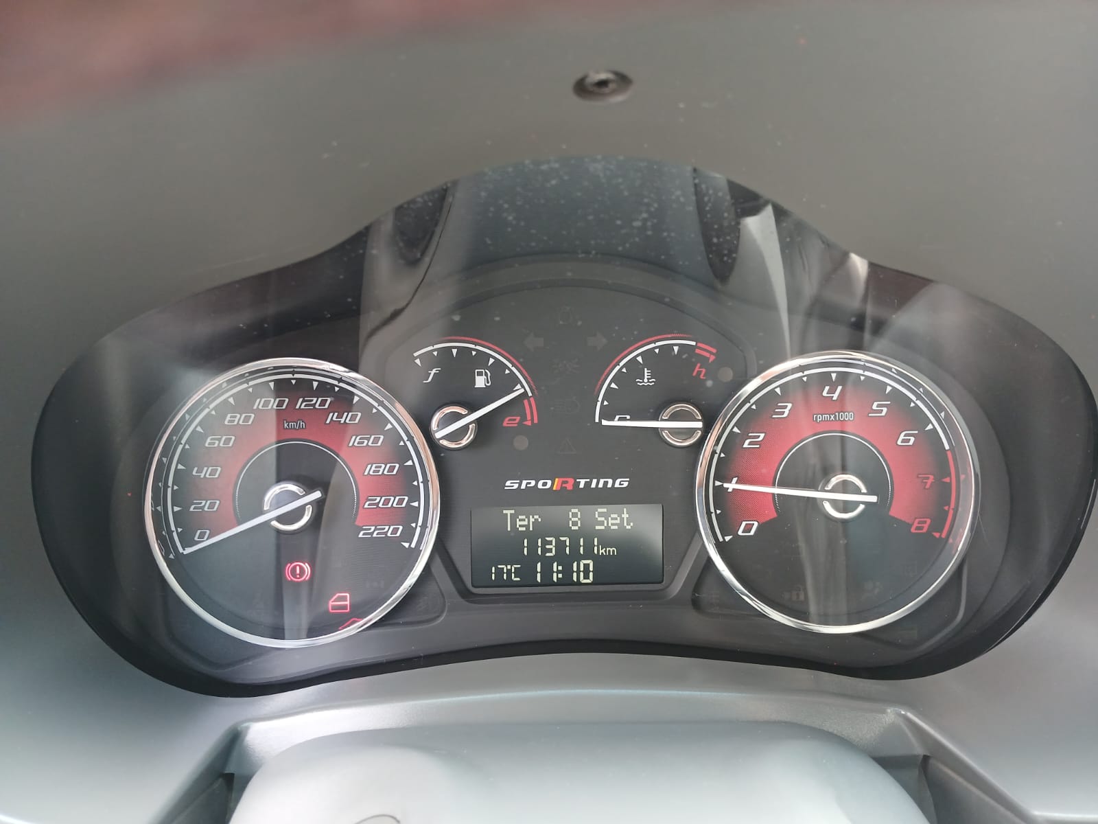 Fiat Palio Sporting 1.6 2014 - Esportividade, Segurança E Potência E-Torq!